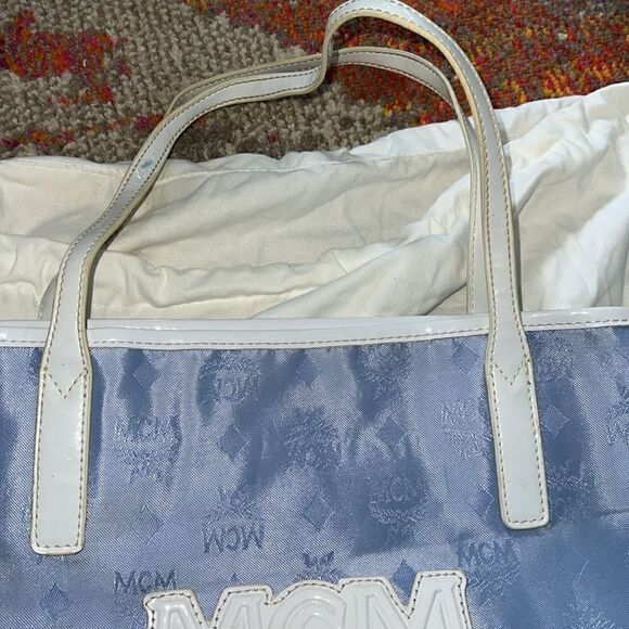 AUTHENTIC MCM TOTE BAG - Picture 4 of 9